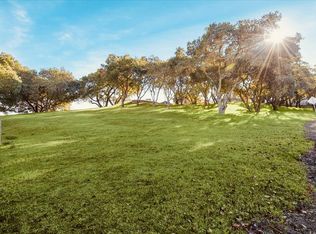 8760 Wild Iris Dr, Gilroy, CA 95020