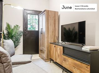 443 W 48th St APT 1E, New York, NY 10036