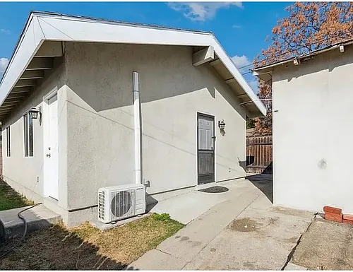 387 W Arrow Hwy #B Photo 1 387 W Arrow Hwy #B Photo 1