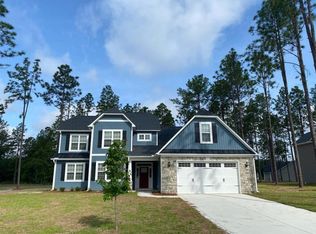 201 Thistleberry Dr, Aberdeen, NC 28315