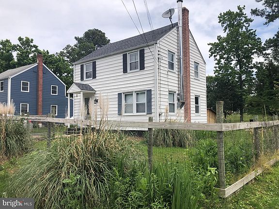 2nd image of 21684 Saratoga Dr