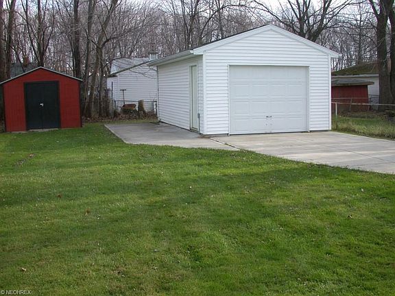 2nd image of 371 Wesley Ave