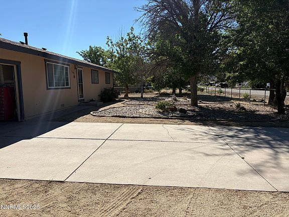 4th image of 11685 Chesapeake Dr