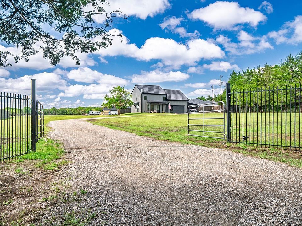 1st image of 4949 County Road 2208
