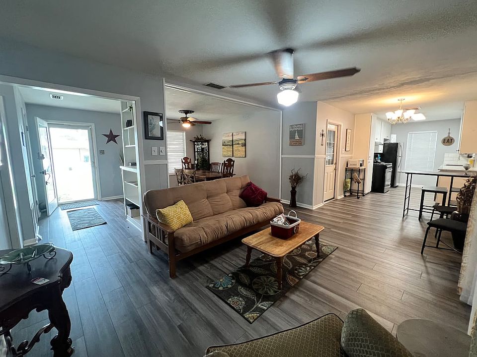 1st image of 4026 Key West Dr