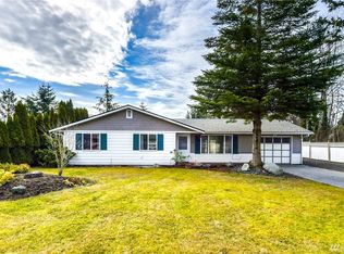 2217 30th St, Anacortes, WA 98221