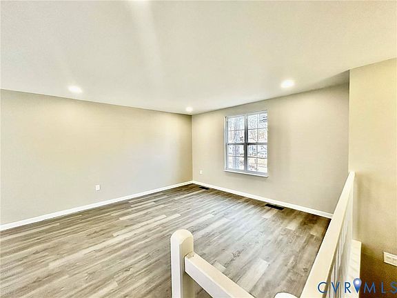 5th image of 6513 Canute Dr