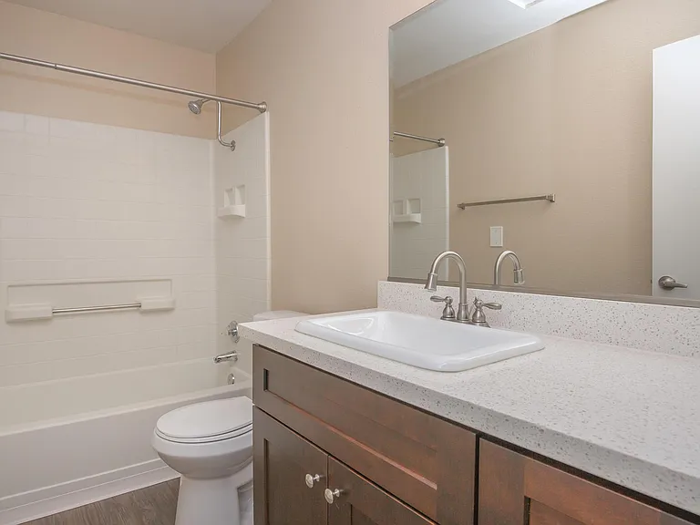 River Ridge Apartment Homes — Photo 39