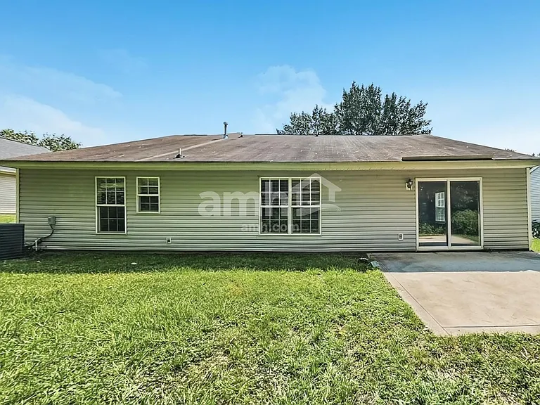 10921 Gardenia St — Photo 18
