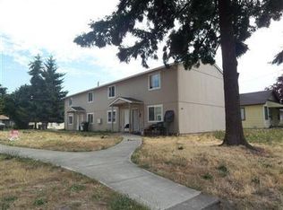 142 17th Ave APT 4, Longview, WA 98632