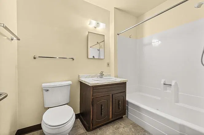 1 bed, 598 sqft, $762 — Photo 4