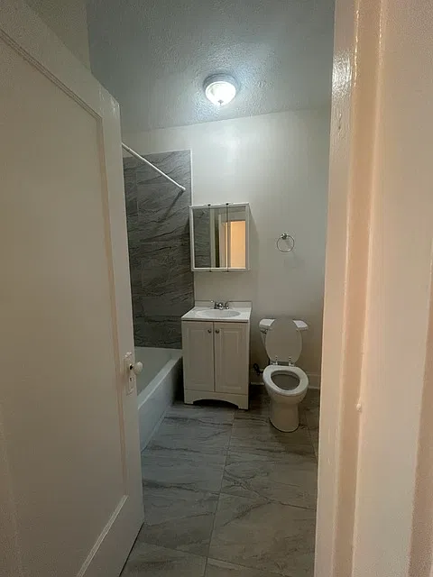 2 bed, 700 sqft, $1,550 — Photo 4