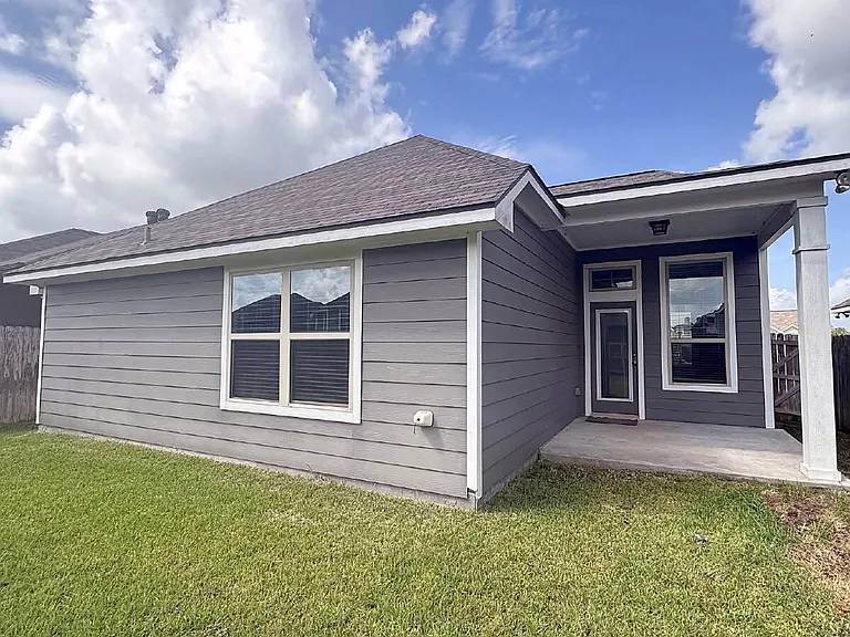 2030 Kathryn Dr — Photo 13