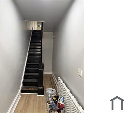 3rd image of 1657 Haworth St #2FL