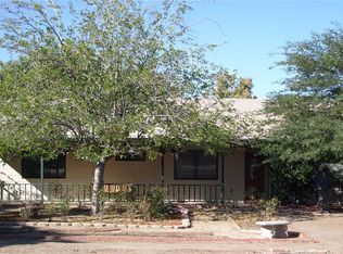 26075 Lake St, Hemet, CA 92544