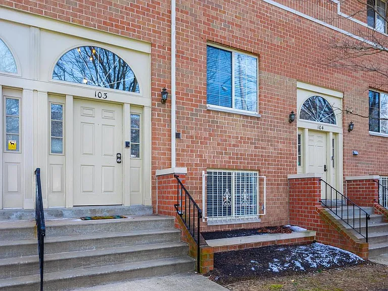 2751 Pennsylvania Ave #B103 — Photo 4