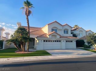 8132 Bay Harbor Dr, Las Vegas, NV 89128