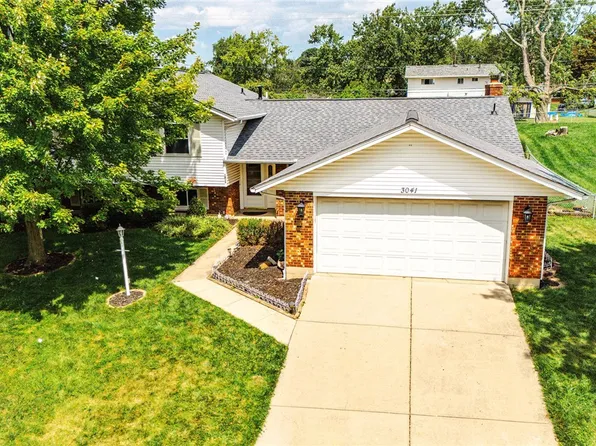 3041 Mountville Dr, Dayton, OH 45440