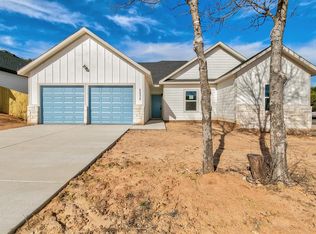 2532 Mercedes St, Granbury, TX 76048