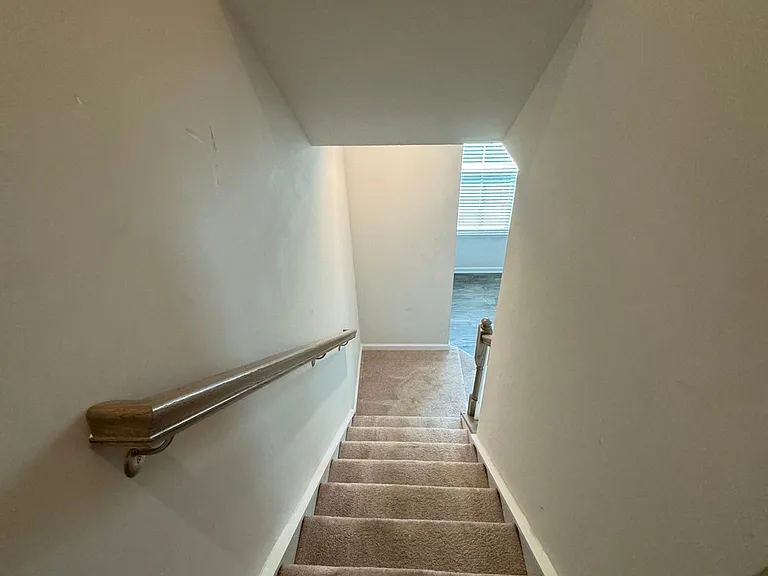1222 Ashbury St — Photo 14