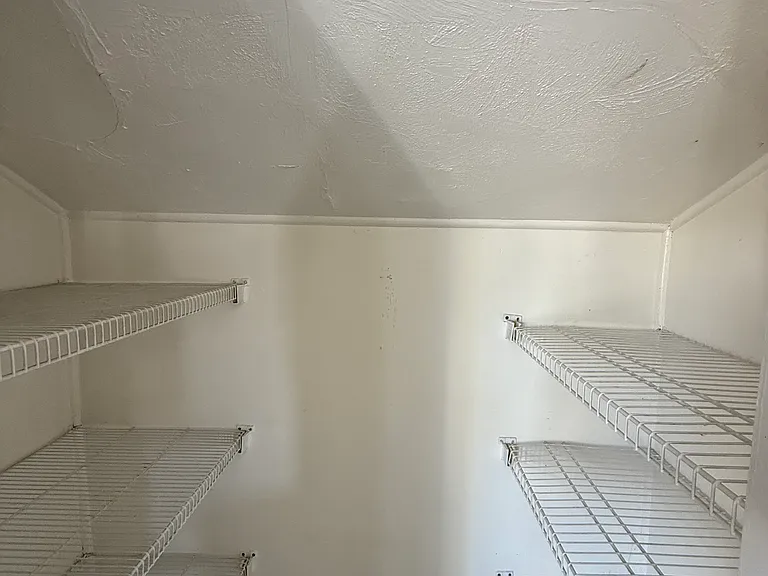 23 Brown St #3 — Photo 9