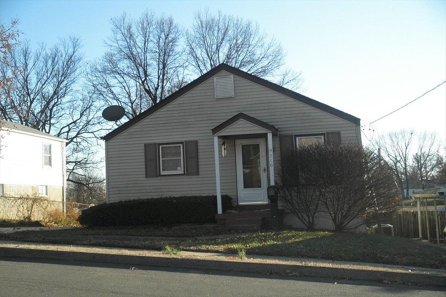 1st image of 9716 Flora Ave