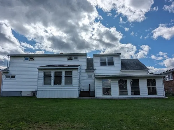 1811 Girard St, Utica, NY