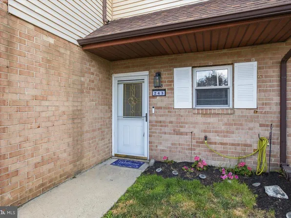 243 La Cascata Tnhs, Clementon, NJ 08021