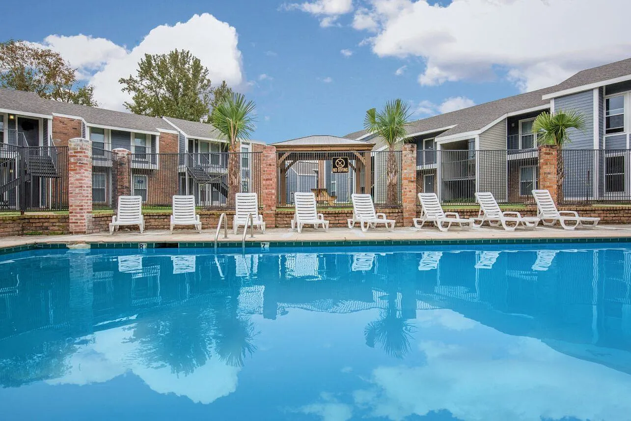 The Villas at Stone Creek — Photo 4