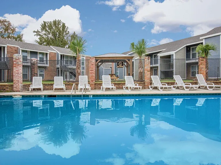 The Villas at Stone Creek — Photo 4