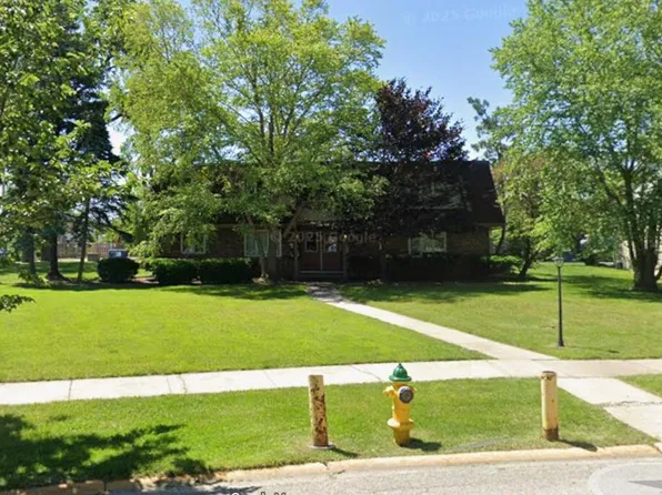 1436 Camellia Dr APT 1-4, Munster, IN 46321