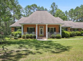 111 Glendale Heights Dr, Mandeville, LA 70471