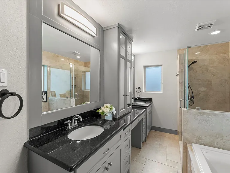 14115 River Forest Dr — Photo 29