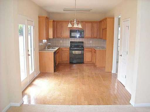 2nd image of 1906 Stoney Chase Dr