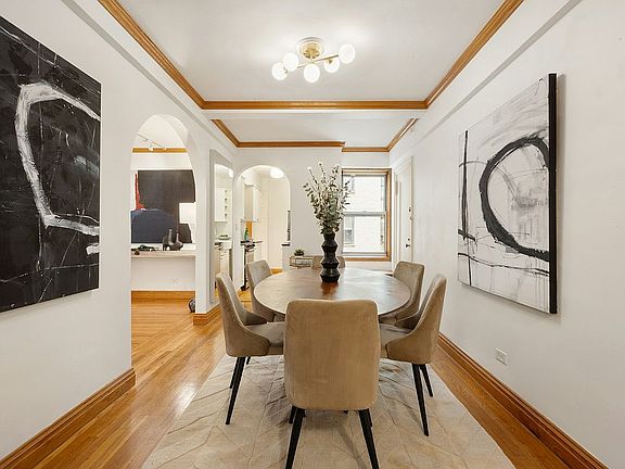 2nd image of 434 E 52nd St APT 4D