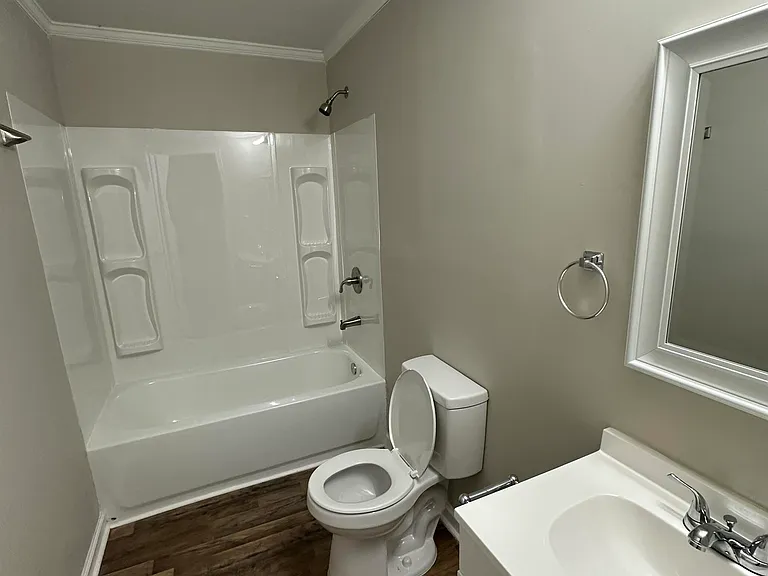 420 Airline Ave — Photo 14