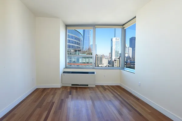 Rented by Battery Park Realty | media 6