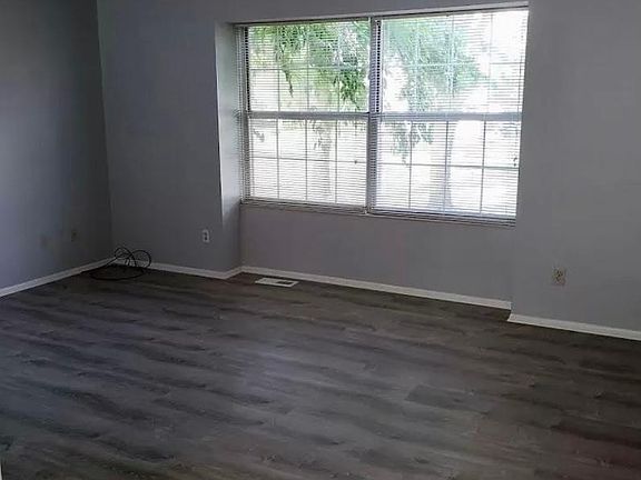 3rd image of 3011 Casper Ave