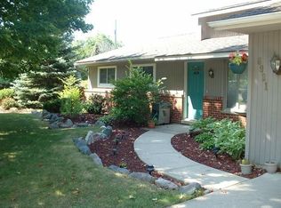 6921 Almond Ln, Clarkston, MI 48346