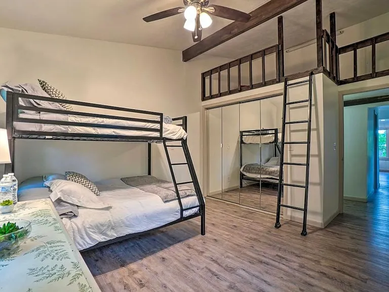 328 River Dr — Photo 20