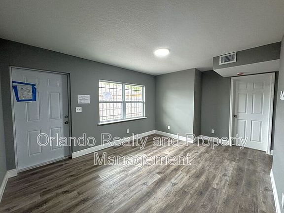 4th image of 1333 30th St Unit B
