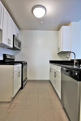 Rented by JK Dansar Corp | media 8