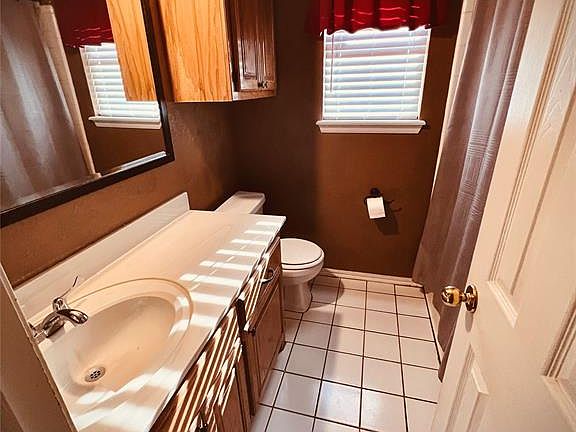 4th image of 10325 Aberdeen Dr