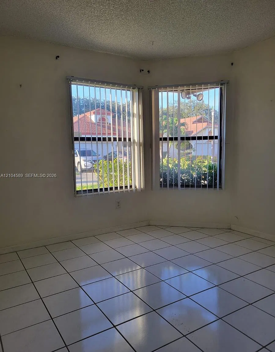 North Lauderdale Division — Photo 2