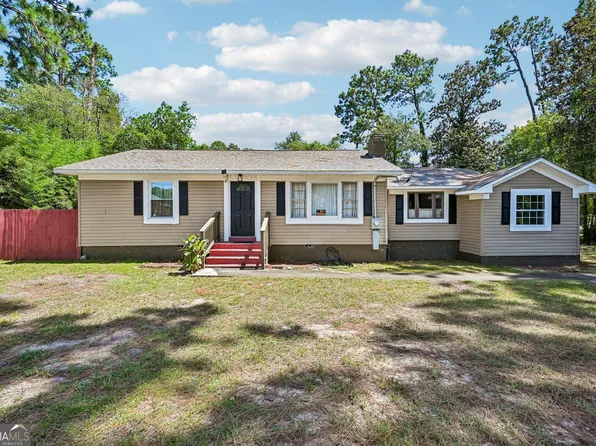 3743 Hitchcock Rd, Macon, GA 31217