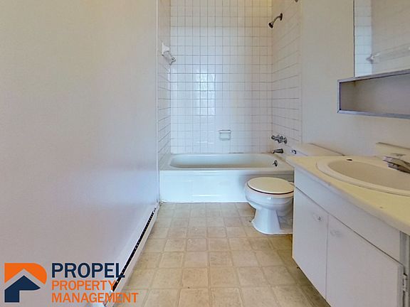 4th image of 33402 W Michigan Ave Unit 18