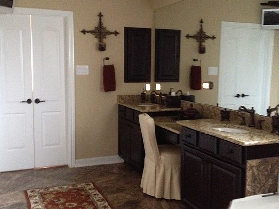 3rd image of 12506 Shady Run Ln