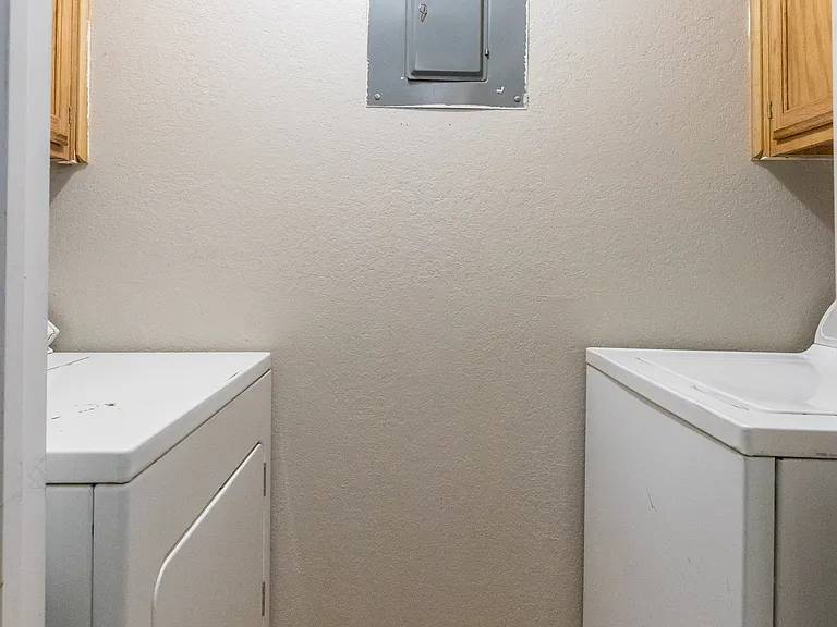 1310 Westheimer Rd #210 — Photo 33