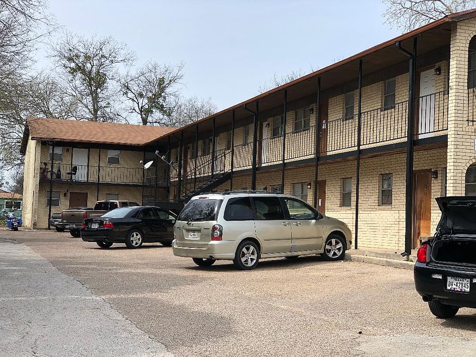 1st image of 703 N Gilmer St APT 101