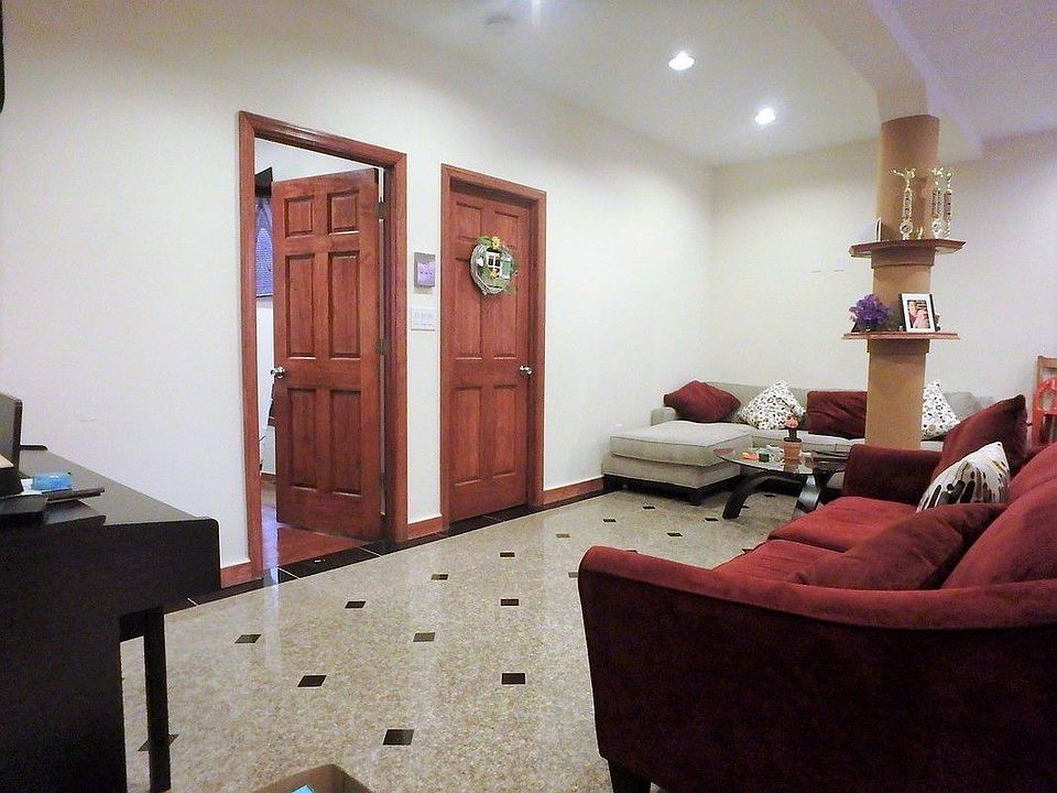 1st image of 3776 62nd St